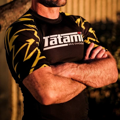Tatami Fightwear Recharge Short Sleeve Rashguard - Bolt - Image 5