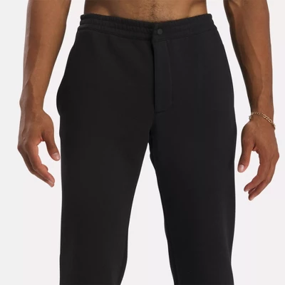 Reebok Classics Wardrobe Essentials Fleece Pants - Image 10